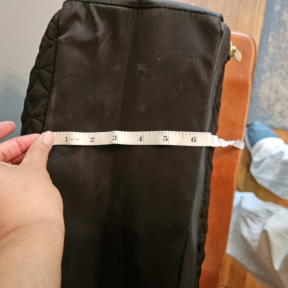 BananaFish Black Quilted Pumping Diaper Bag Gold Toned Hardware - Picture 13 of 15